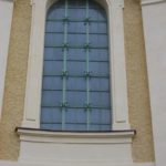 Okno kostela Navštívení Panny Marie po provedené restauraci, 2008, Hejnice