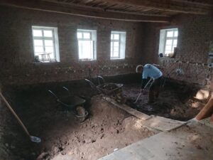 Foto rekonstrukce roubenky v Kruhu u Jilemnice