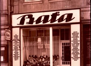 Turnov, Hluboká ulice, obchod firmy Baťa, 20. léta 20. století